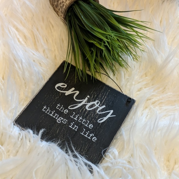 **Life Decor** - Picture 6 of 8